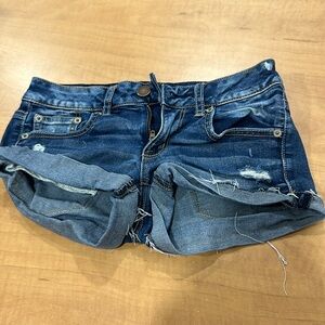 American eagle ladies super stretch shorts size 2